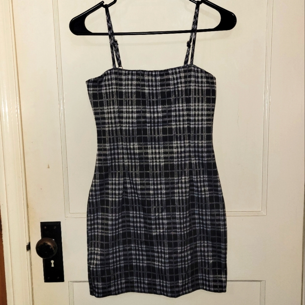 XS black and white plaid dress